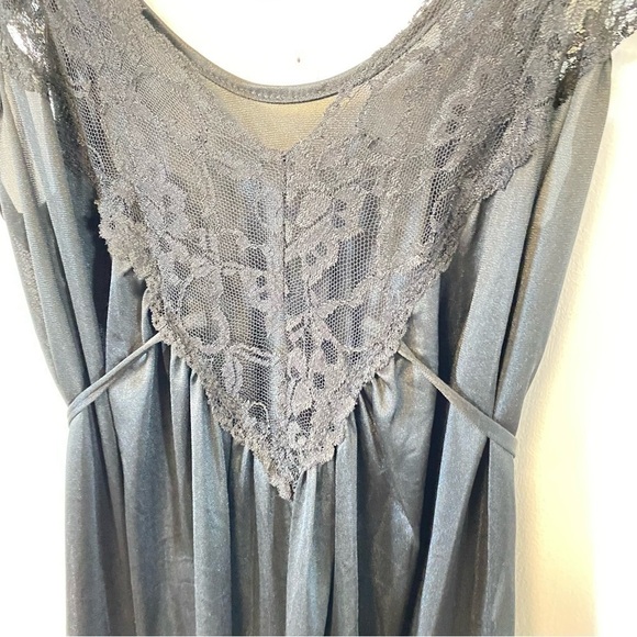 Vintage Black Nightgown Long Liquid Satin Nylon Lace Union Made Womens Medium - Picture 4 of 12